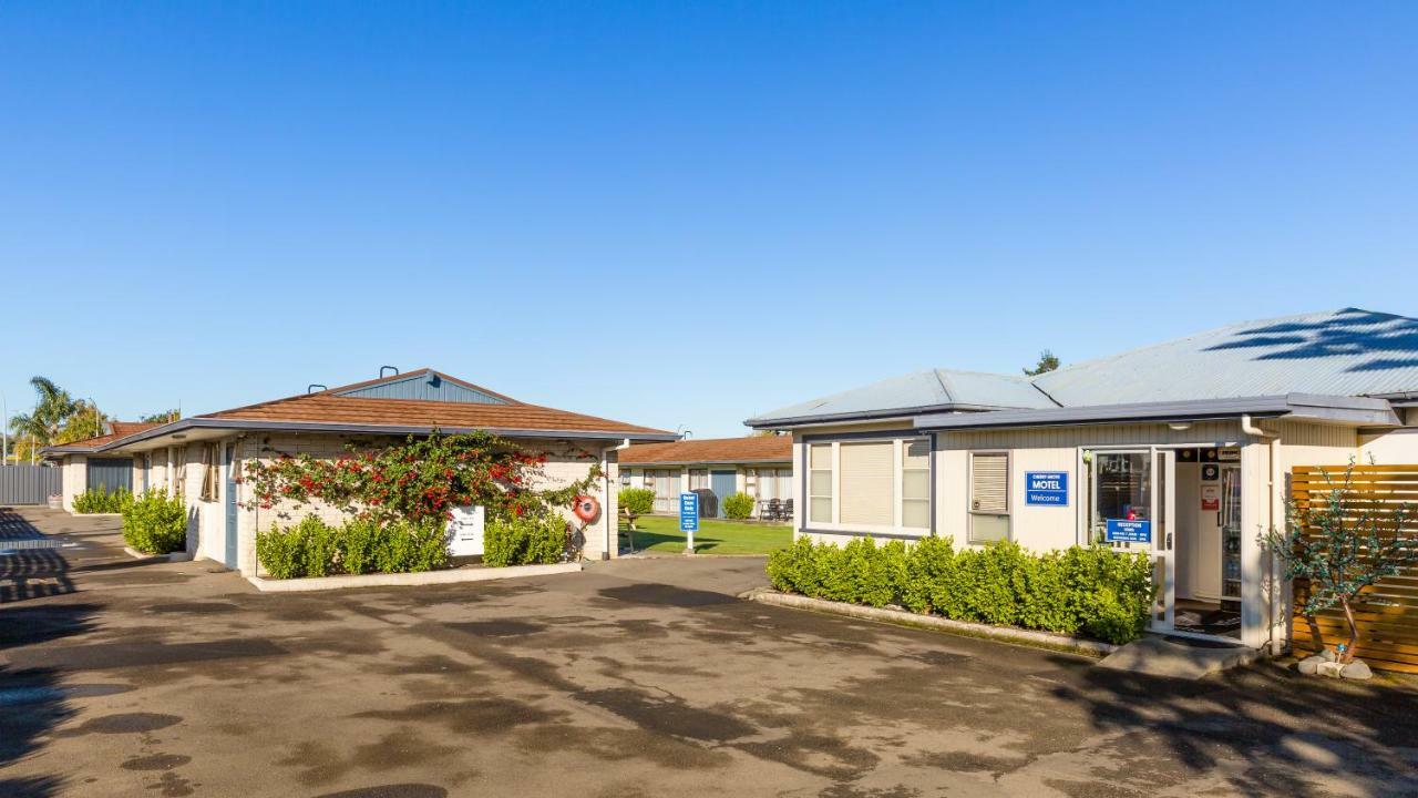 Cherry Grove Motel Havelock North Exterior photo
